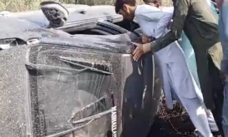 gun-attack-on-passenger-vehicle-in-lower-kurram-leaves-two-dead-one-injured