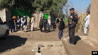 khyber-district-clash-between-police-and-militants-during-polio-duty-attack-in-meri-khel