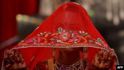 president-zardari-signs-bill-banning-child-marriages-law-now-in-effect-across-pakistan