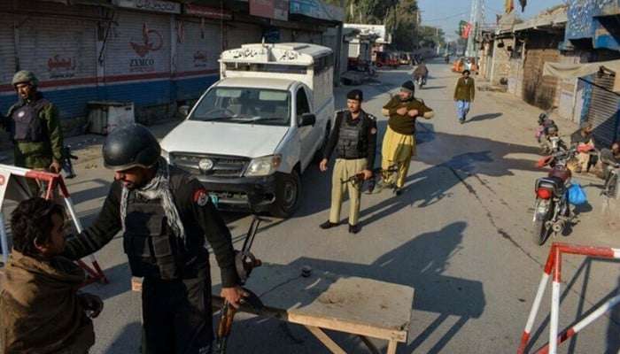 khyber-pakhtunkhwa-cop-among-two-killed-in-separate-attacks-two-injured