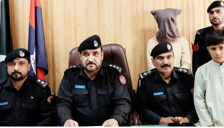 police-rescue-two-kidnap-victims-in-mardan-and-nowshera-key-suspect-arrested