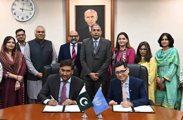 sbp-un-women-sign-mou-to-boost-womens-financial-inclusion-in-pakistan