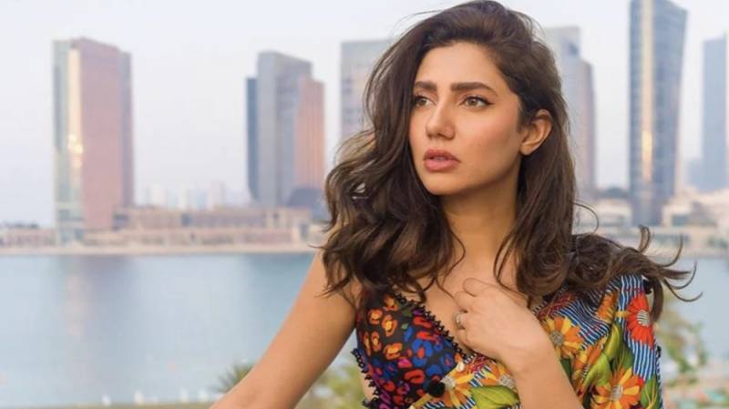 i-could-be-next-mahira-khan-reveals-fear-during-kp-floods-stands-with-victims