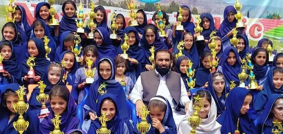 school-principal-abducted-in-south-waziristan-as-bannu-teacher-returns-home-after-114-days-in-captivity