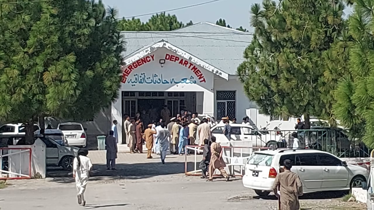 fresh-shooting-in-lower-kurram-leaves-man-dead-two-daughters-injured