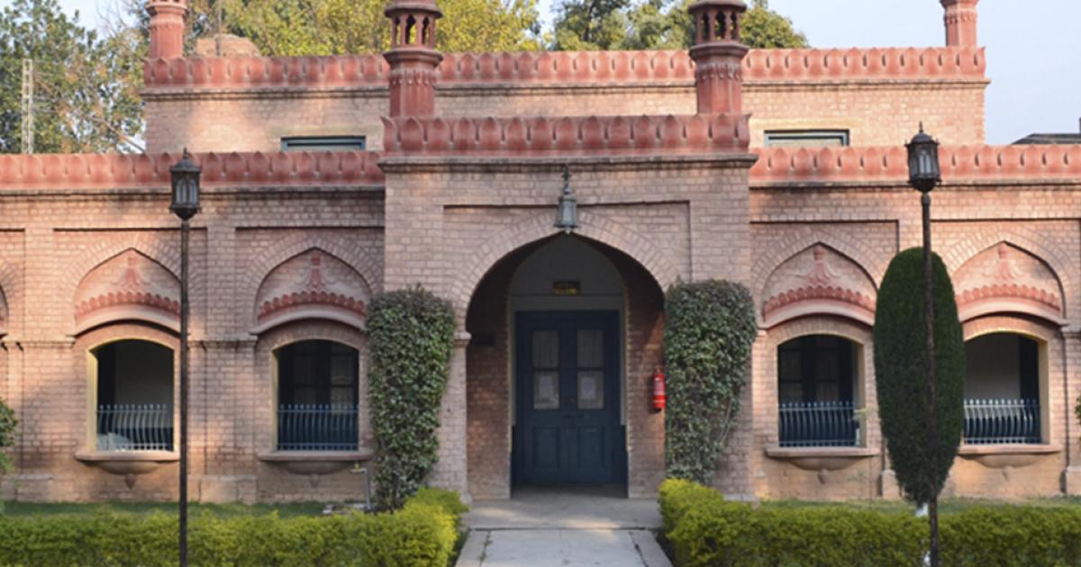 kp-cabinet-transfers-edwardes-college-board-chairmanship-from-governor-to-chief-minister