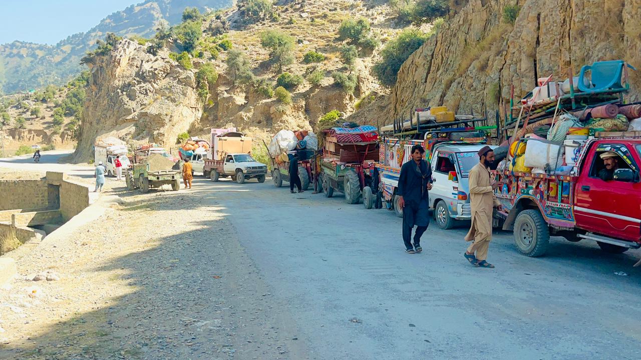 displacement-continues-in-central-kurram-amid-fears-of-security-operation