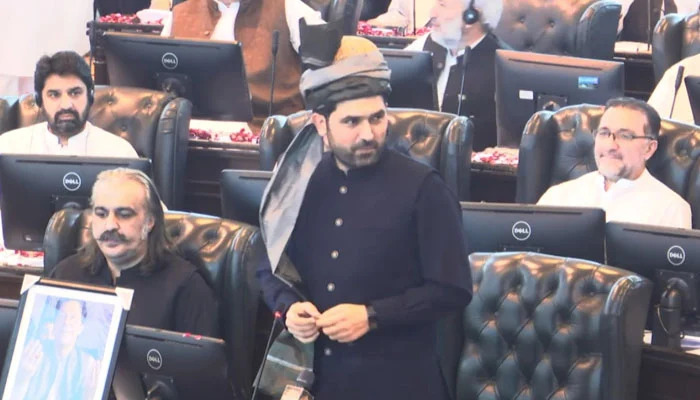 tribal-woman-hopes-new-chief-minister-from-khyber-will-bring-real-change-to-merged-districts