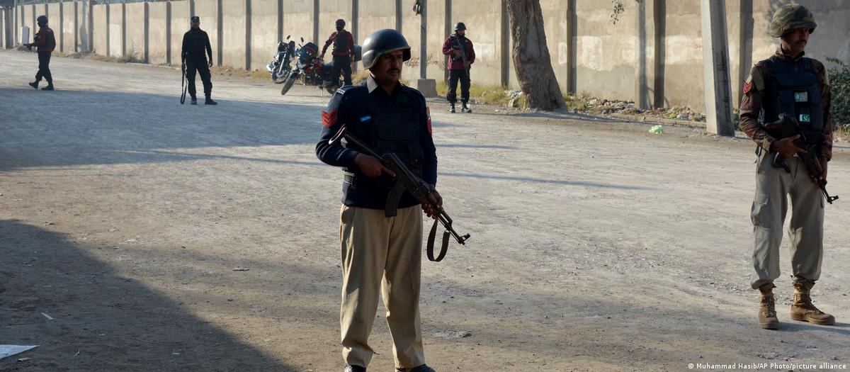 bannu-security-on-edge-as-bhu-bomb-blast-joint-anti-terror-operations-and-body-recovery-deepen-tensions