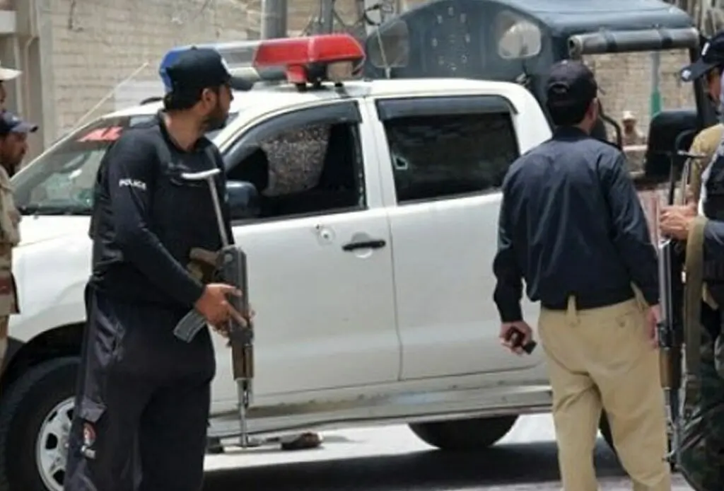 bannu-constable-martyred-in-one-attack-militant-offensive-on-another-station-repelled