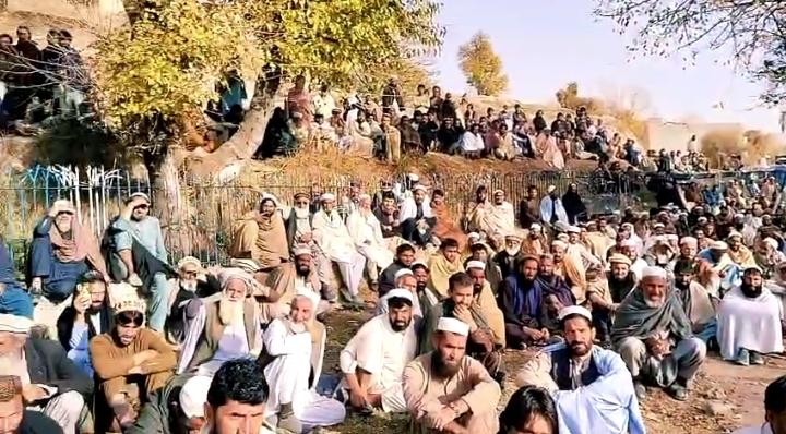 tribal-elders-in-tirah-valley-resist-evacuation-call-for-grand-jirga-to-decide-future-course