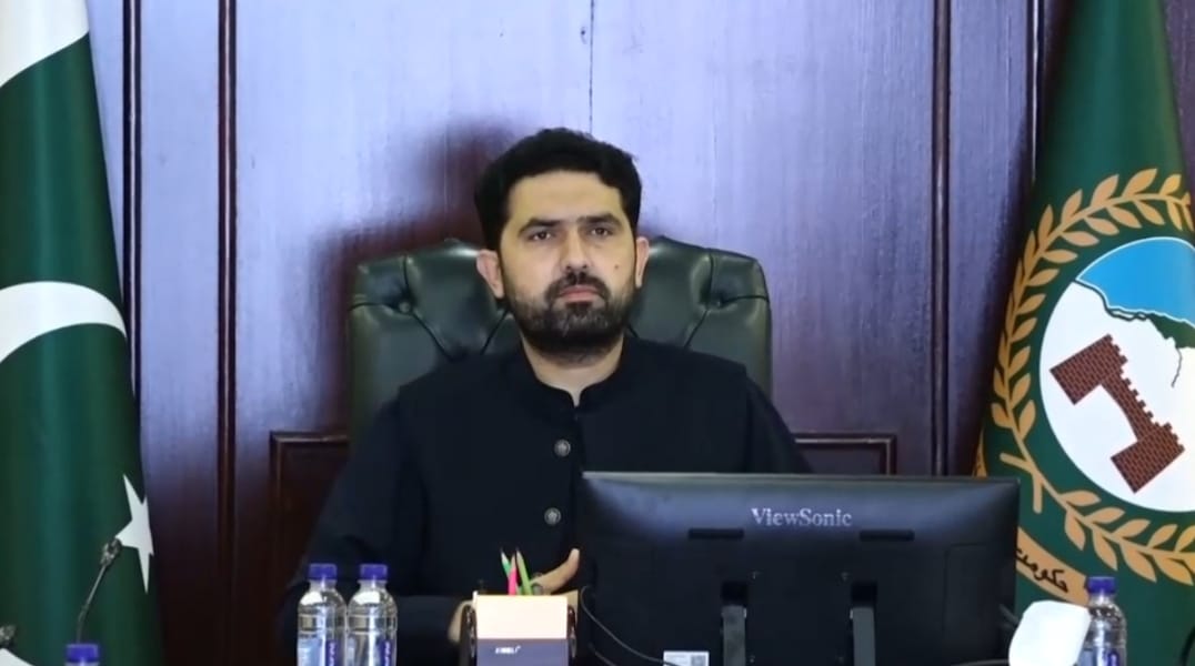 kp-moves-toward-digital-and-ai-based-schooling-as-cm-orders-major-reforms
