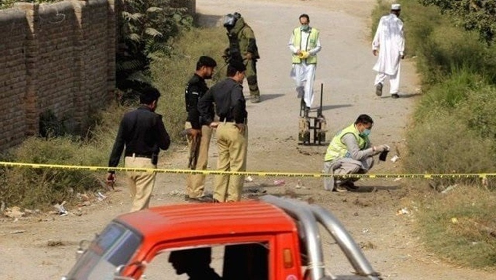 inter-district-gang-posing-as-police-and-fc-personnel-killed-in-peshawar-operation