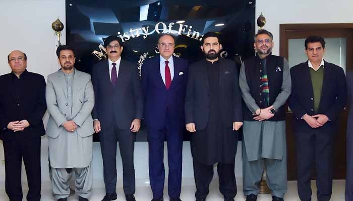 centre-provinces-map-out-fresh-fiscal-framework-as-11th-nfc-convenes