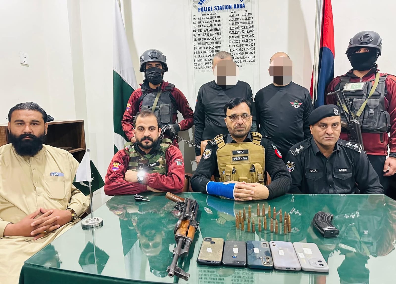 fake-police-uniforms-real-guns-kidnapping-attempt-foiled-in-khybers-bara-area