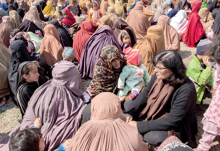 frozen-roads-forgotten-lives-the-silent-suffering-of-tirahs-displaced-women