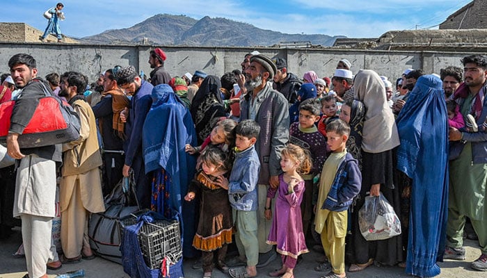 between-policy-and-pain-the-human-cost-of-afghan-refugees-return