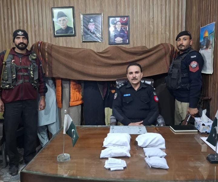 peshawar-police-step-up-anti-drug-operations