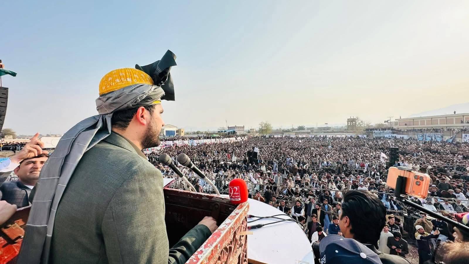 terror-returned-after-regime-change-tirah-paid-the-price-cm-afridi