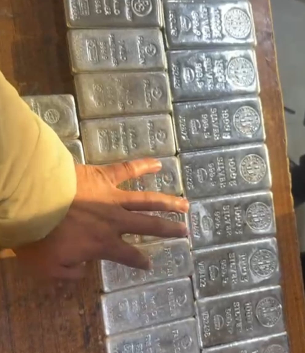 silver-worth-millions-seized-at-torkham-border-smuggling-bid-foiled