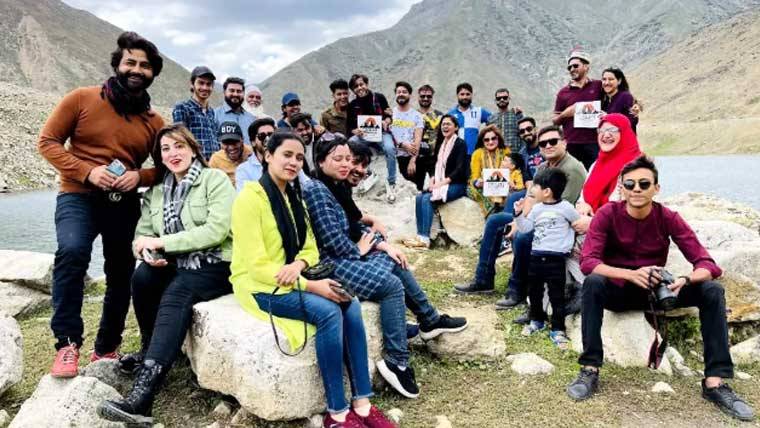 record-crowds-in-kps-tourist-spots-during-eid-festivities