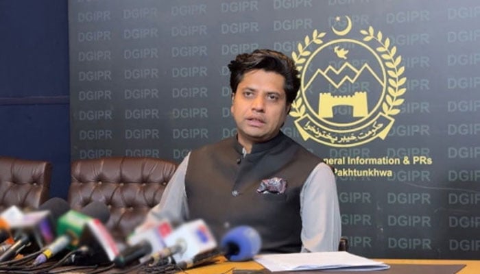 sohail-afridis-azad-kashmir-trip-sparks-debate-over-helicopter-expenses-shafi-jan-responds