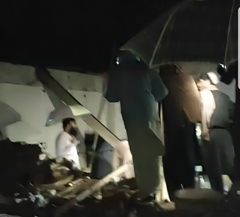 bannu-suicide-attack-on-domel-police-station-kills-5-injures-several