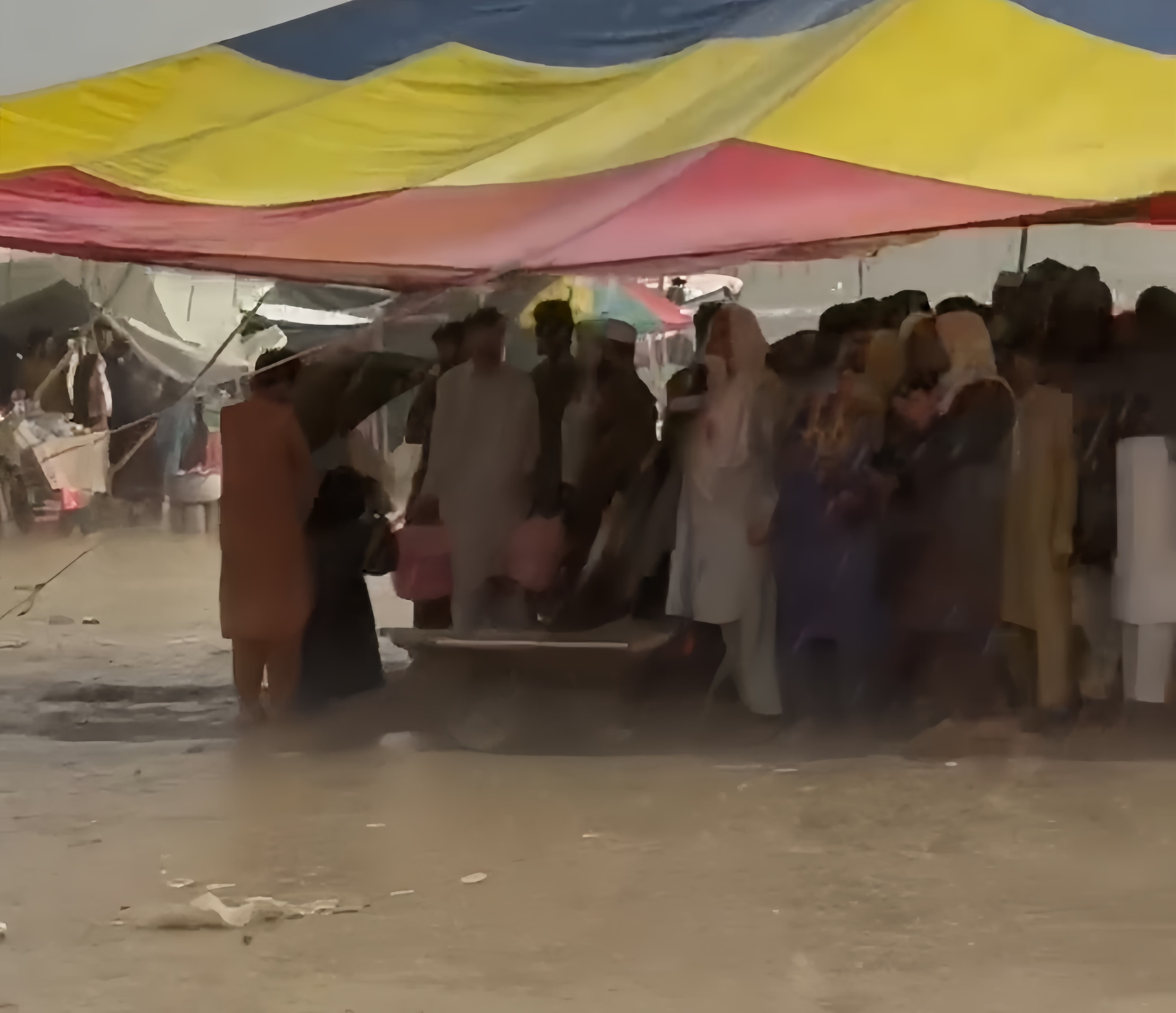 rain-alert-at-torkham-token-rule-tightened-as-afghan-returnees-surge