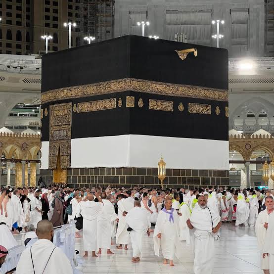 hajj-debate-worship-wealth-and-the-question-of-priorities-in-a-divided-discourse