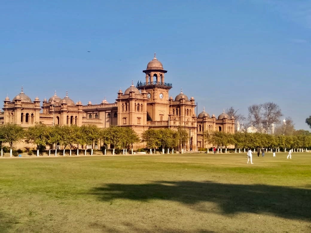 three-students-suspended-following-incident-involving-female-lecturer-at-islamia-college