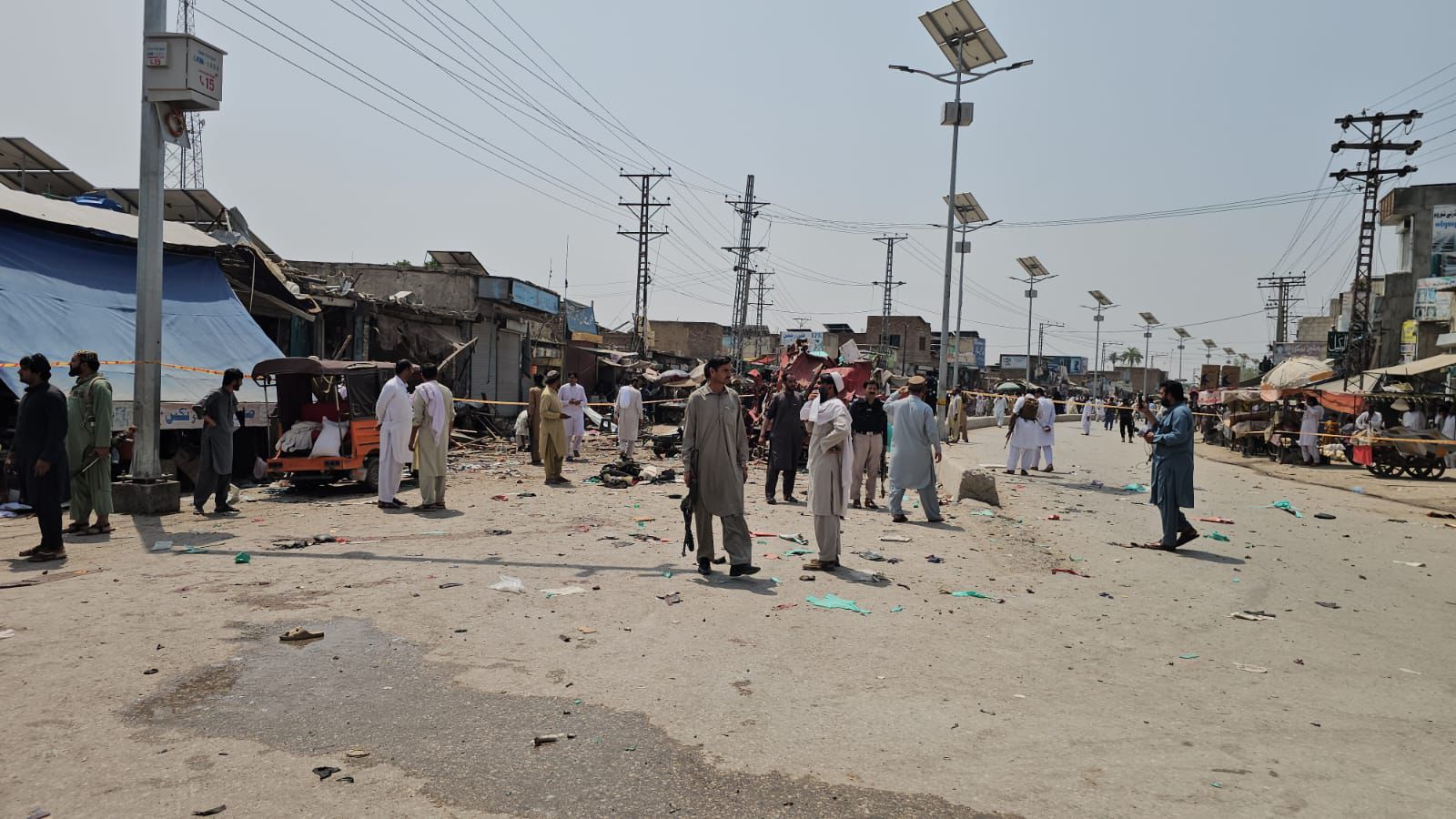 lakki-marwat-blast-kills-two-traffic-police-officials-several-injured