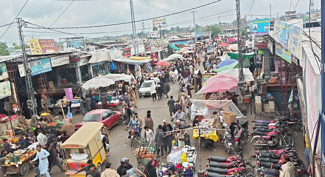 from-business-hub-to-broken-streets-bara-and-tirah-call-for-government-action