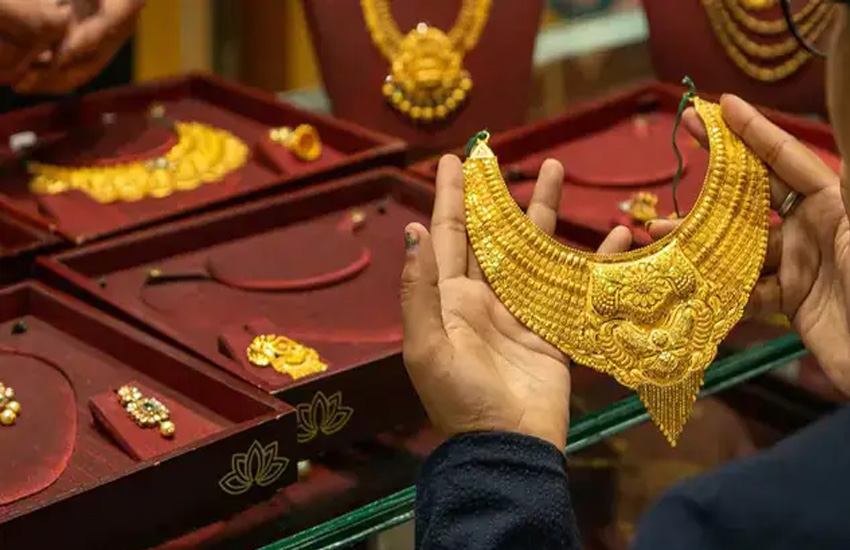 market-sees-fresh-decline-as-gold-prices-keep-dropping