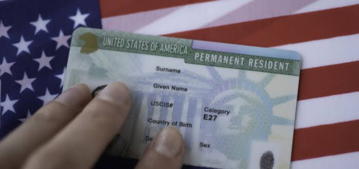 trump-administration-tightens-green-card-rules-for-foreign-nationals