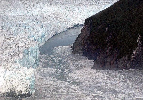 northern-kp-on-alert-as-heatwave-accelerates-glacier-melting