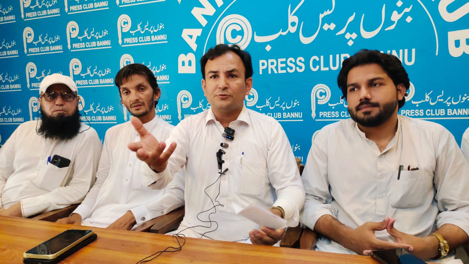 war-of-words-erupts-over-mti-bannu-as-pti-doctors-clash