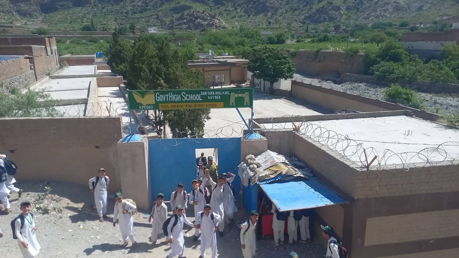 landi-kotal-tense-jirga-orders-shutdown-of-schools-offices-amid-law-order-crisis