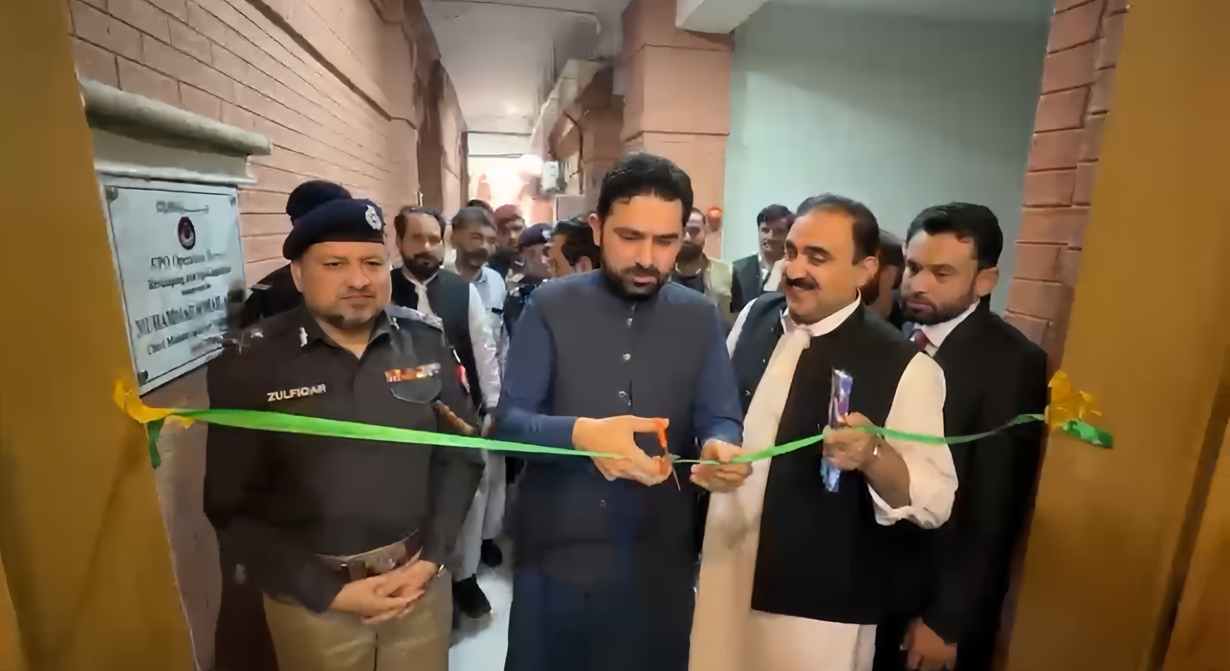 one-click-many-services-kp-unveils-major-digital-policing-reforms