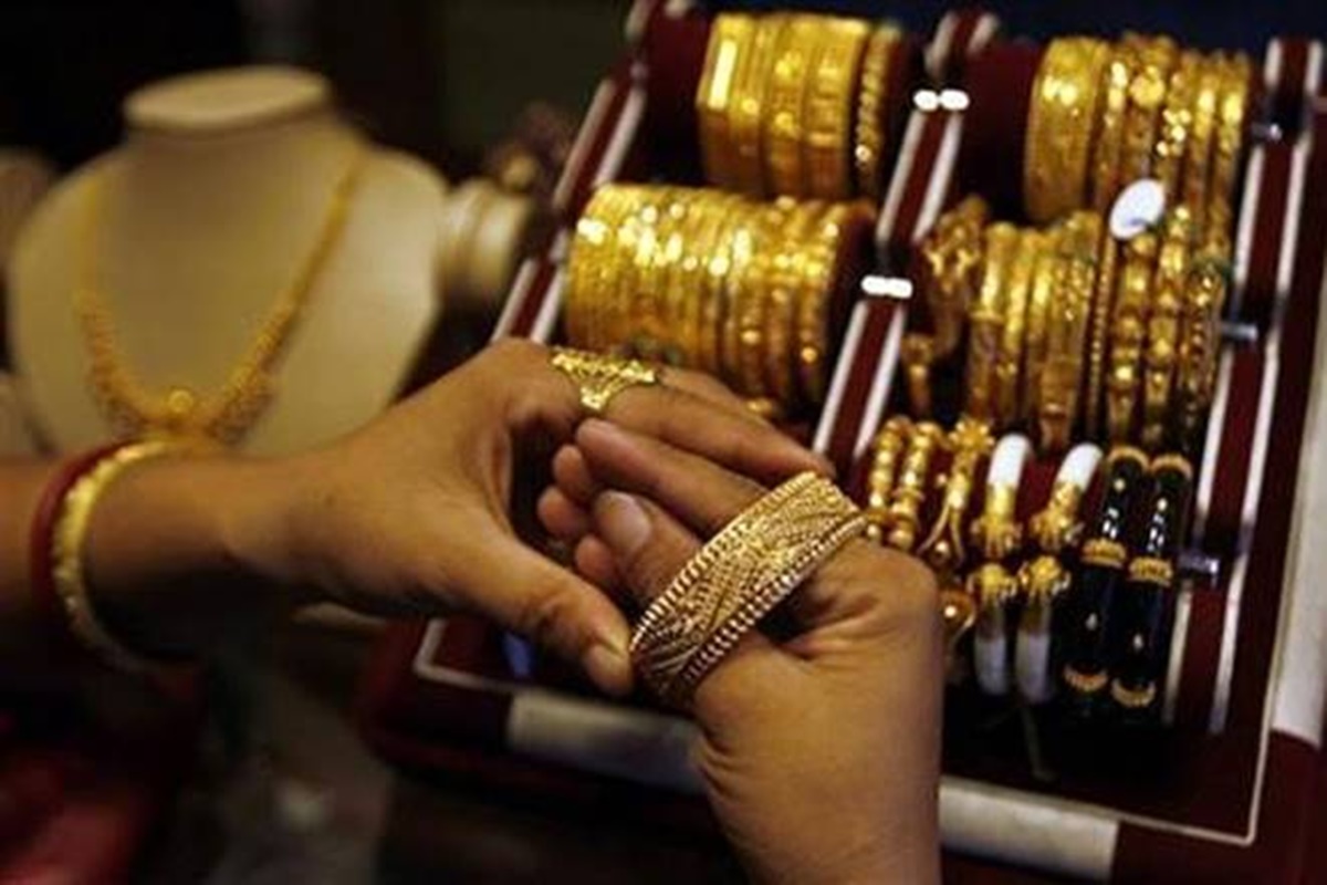gold-market-sees-fresh-downturn
