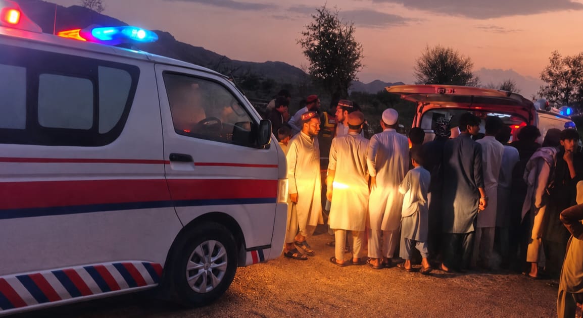 house-roof-collapses-amid-heavy-rain-leaving-10-dead-in-kohat