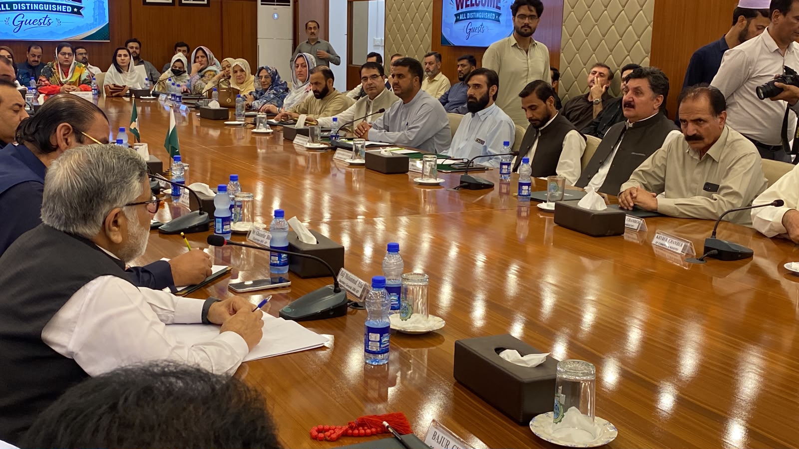 border-chambers-unite-to-push-for-reopening-of-pakistan-afghanistan-crossings