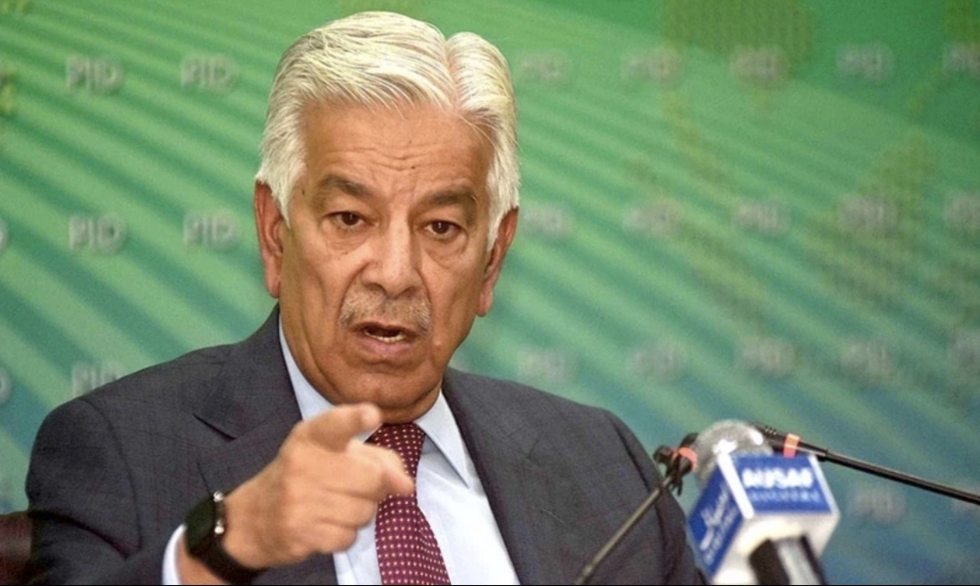 no-one-dies-for-a-salary-khawaja-asif-responds-to-fazlur-rehman