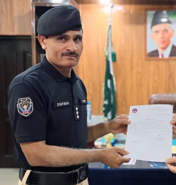 militant-attack-on-hangu-check-post-claims-lives-of-seven-policemen-including-dsp