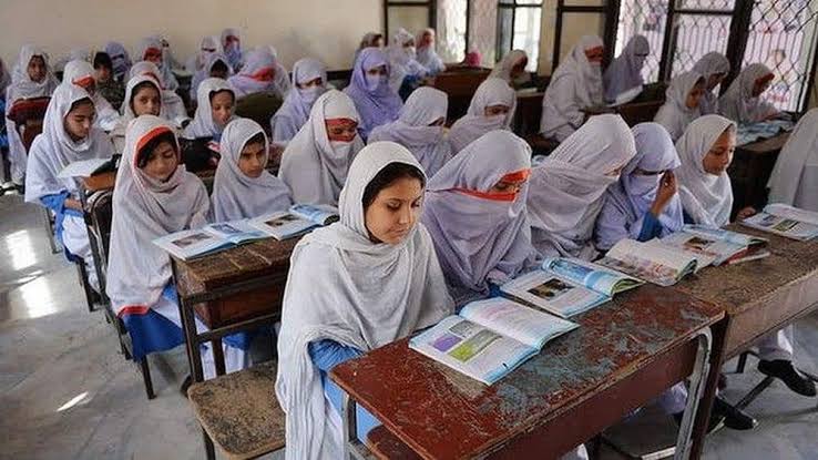 outsourced-but-closed-64-kp-public-schools-still-non-functional