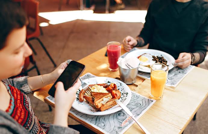 living-through-the-lens-when-every-moment-becomes-content