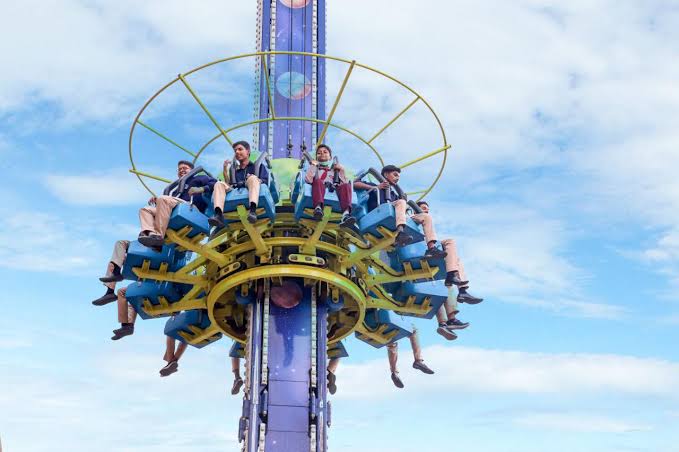 thrills-or-tragedy-the-hidden-risks-behind-amusement-park-rides