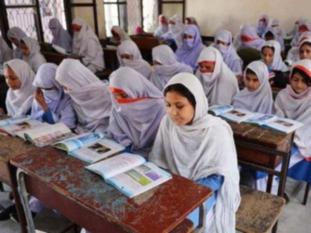 kp-government-schools-struggle-as-enrollment-falls-behind-targets