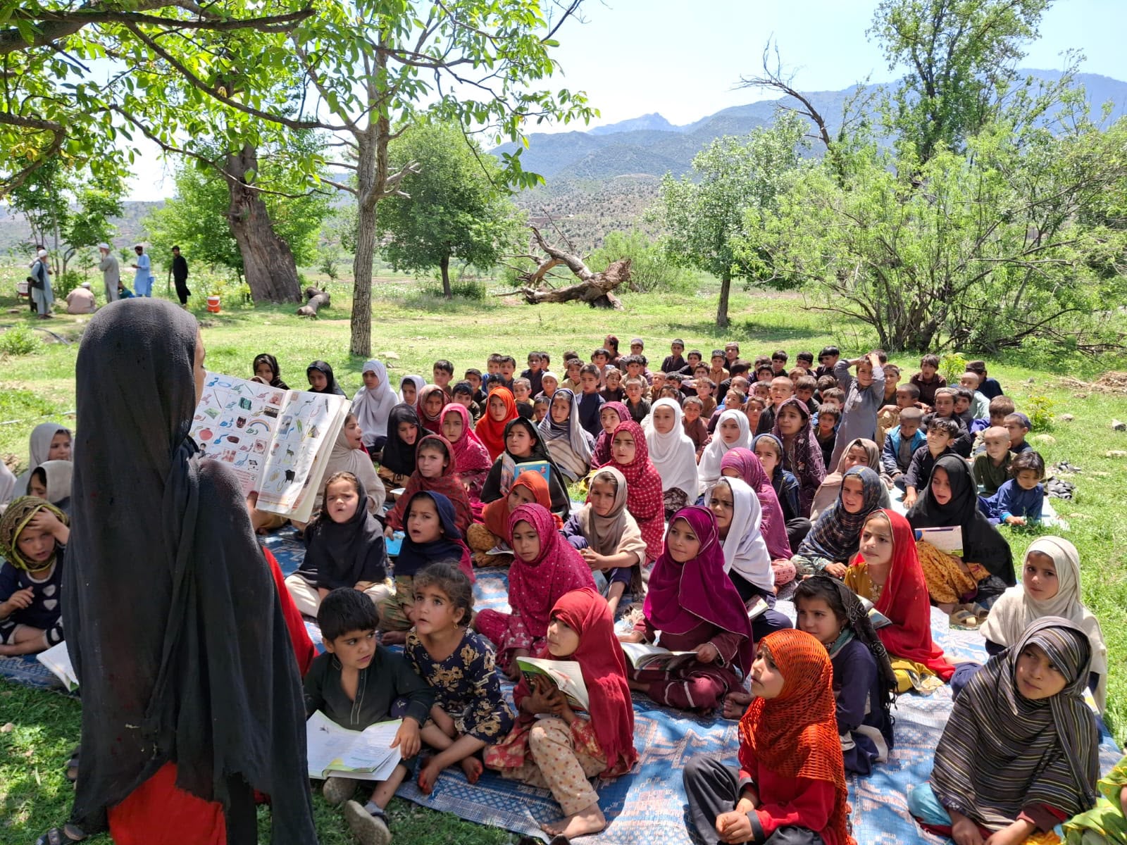 three-years-without-salaries-teachers-struggle-to-keep-tribal-classrooms-open