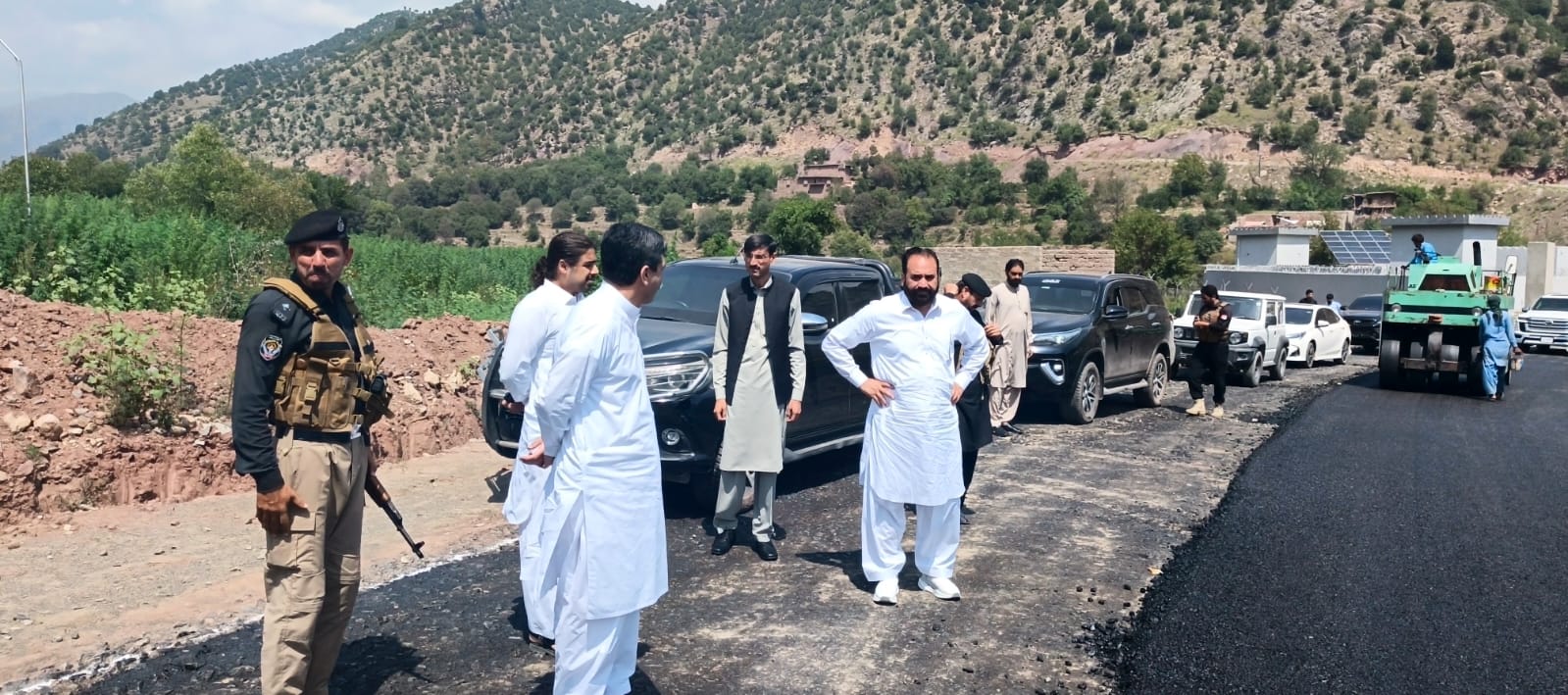 tirahs-remote-areas-get-administrative-attention-as-dc-khyber-visits