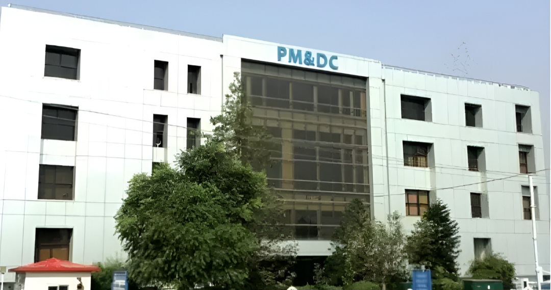 pmdc-tightens-rules-on-recognition-of-afghan-medical-qualifications